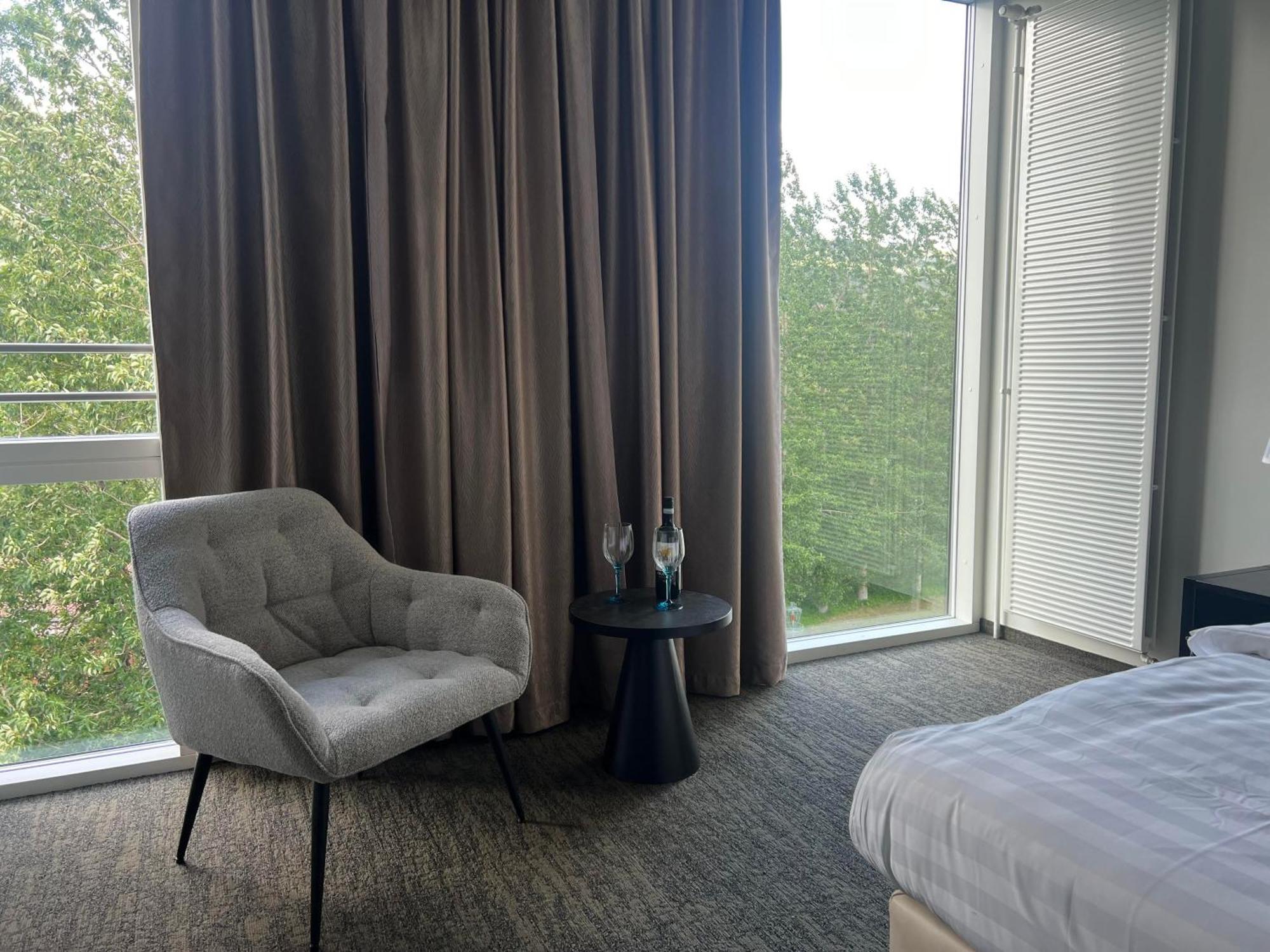 Hotel Bifroest Luaran gambar